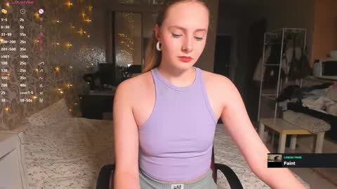 Mila online show from December 22, 1:12 am