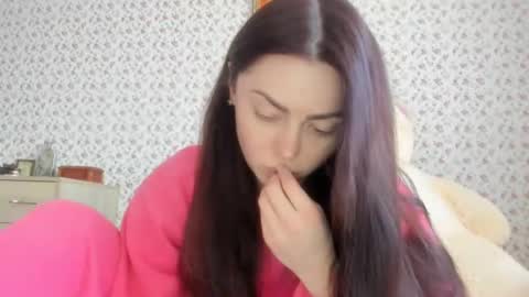 jessicagoold online show from February 24, 2:37 pm