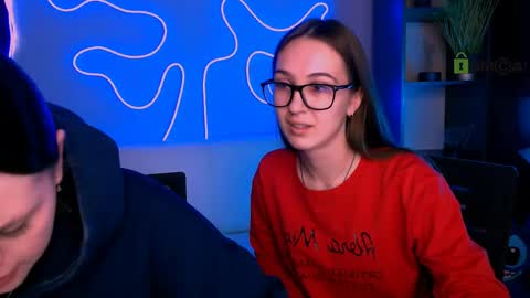 Jessie online show from April 28, 1:15 pm