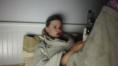 jessieryan online show from January 19, 3:49 am