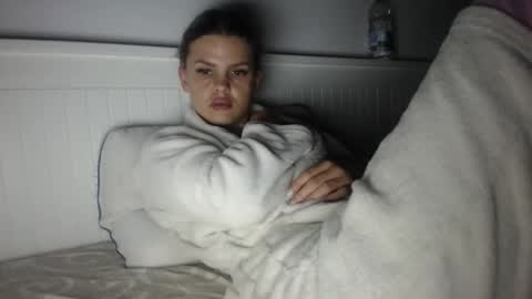 jessieryan online show from February 12, 4:38 am