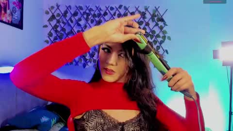 JESS online show from February 9, 8:40 am