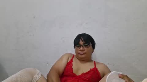jessy2525 online show from May 3, 8:37 pm
