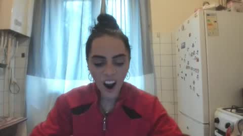 Jessy online show from October 9, 10:54 am