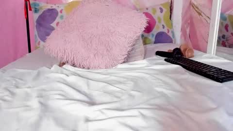 Jessy online show from March 9, 4:44 pm