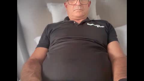 Jesuiscoquin online show from March 16, 5:44 am