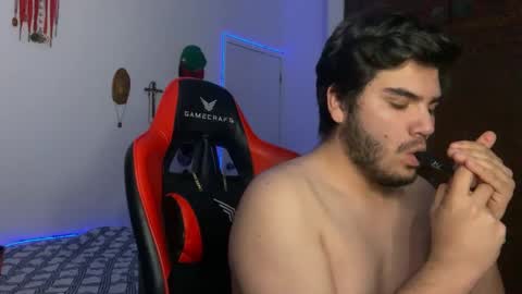 HotBoy online show from January 19, 9:33 am