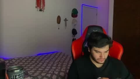 HotBoy online show from January 20, 9:24 am