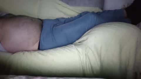 jesuslove27 online show from January 12, 7:32 pm