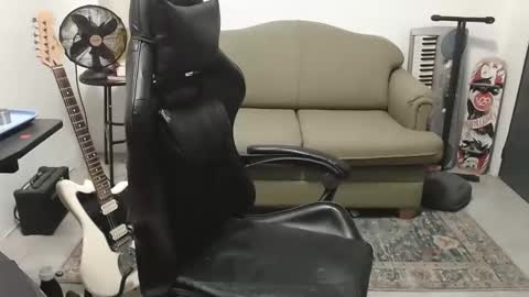 jesuswtf86 online show from April 3, 11:11 pm