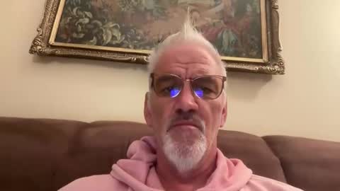 Snapshot of jewlronny chatting on October 16, 8:18 pm jewlronny online show from October 16, 8:18 pm