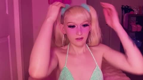   online show from February 10, 2:03 am