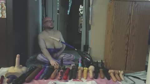 Nasty Cumslut online show from April 21, 5:20 pm