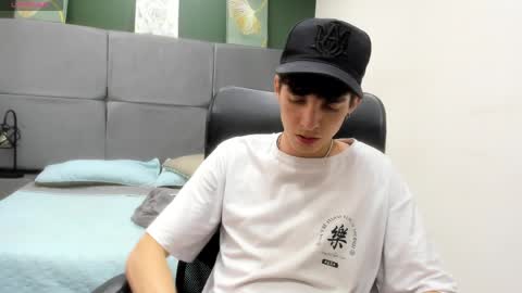 Jheampiero online show from March 30, 7:58 pm