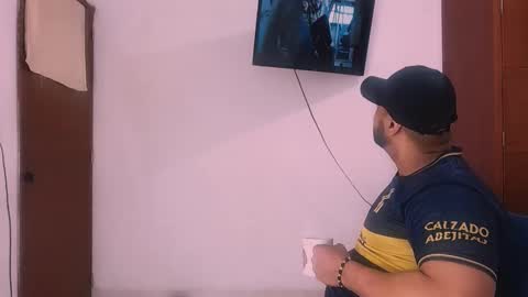 En moreno online show from January 11, 3:01 am