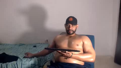 En moreno online show from November 23, 1:47 am