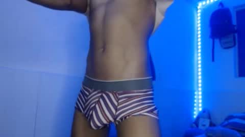 jhon_hot09 online show from October 30, 4:57 am