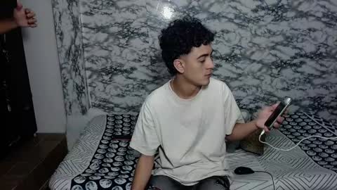 jhonay__cute online show from April 7, 12:56 am