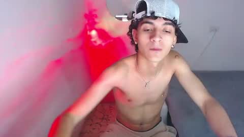 jhonay__cute online show from July 12, 8:28 am