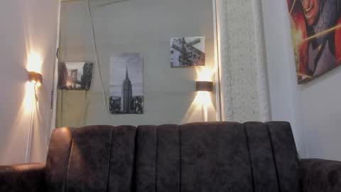 Snapshot of jhonny_flames7 chatting on February 20, 3:45 am jhonny online show from February 20, 3:45 am