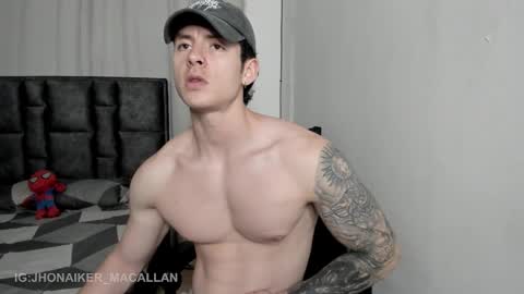 Jhonaiker online show from February 7, 5:32 am