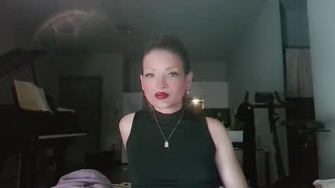 Snapshot of jhopeftw chatting on October 24, 8:20 pm Anya online show from October 24, 8:20 pm