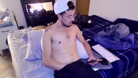 kinky party boy online show from November 30, 12:01 pm