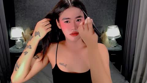 julie online show from February 16, 8:01 am