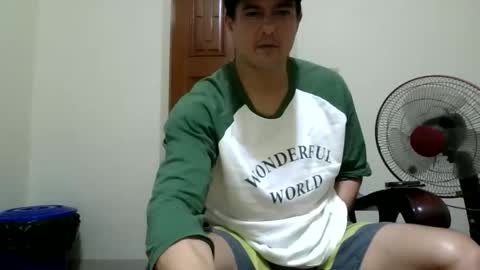 jhwozy online show from October 4, 8:39 pm