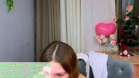 jill_coy_ online show from December 13, 5:10 pm