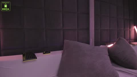 Snapshot of jill_vega chatting on January 27, 5:03 am Jill online show from January 27, 5:03 am