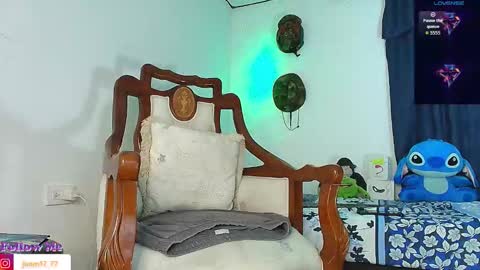 Snapshot of jimm66_ chatting on October 17, 1:53 am Jimm  Independent Model  online show from October 17, 1:53 am