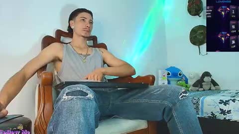 Snapshot of jimm66_ chatting on October 23, 1:07 am Jimm  Independent Model  online show from October 23, 1:07 am