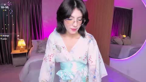 Jin Harrison    online show from October 25, 11:53 am