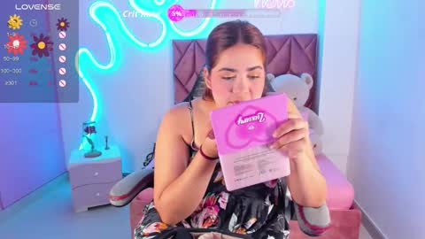 kim online show from December 5, 2:04 pm