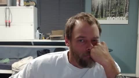 JamesJan van Rebel online show from December 14, 4:19 am