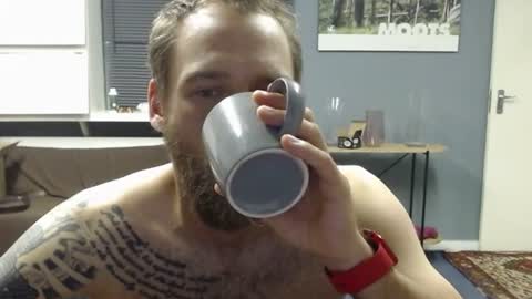 JamesJan van Rebel online show from November 9, 3:54 am