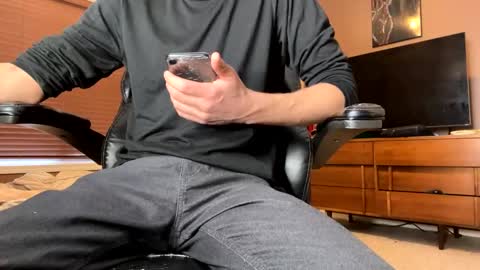 jjjjjfive online show from January 9, 10:52 pm