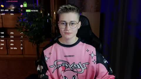 J online show from April 19, 7:27 pm