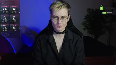 J online show from December 1, 6:39 pm