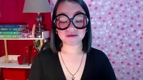 Joana online show from November 3, 1:50 am