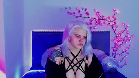 Joann online show from April 12, 7:07 pm