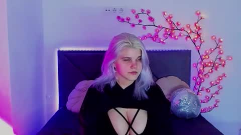 Joann online show from March 4, 11:46 pm