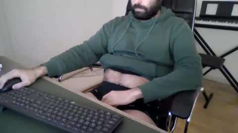 joaodias_18 online show from February 12, 6:00 pm