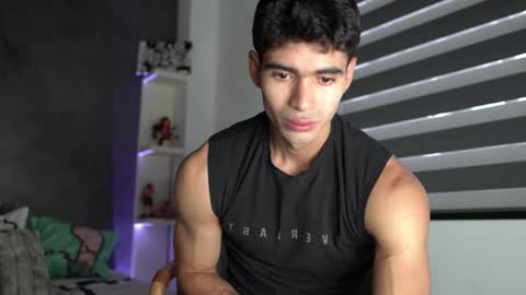 joe_steel1 online show from April 5, 8:50 pm