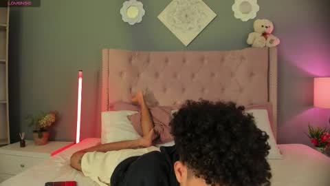 Emma  Joe online show from November 23, 5:05 am