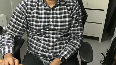 joeshades21 online show from January 20, 2:36 pm