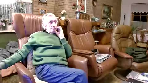 johan7 heet online show from December 17, 5:08 pm