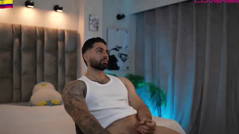 john online show from March 26, 12:39 am