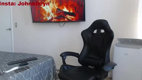 john online show from December 5, 5:44 pm